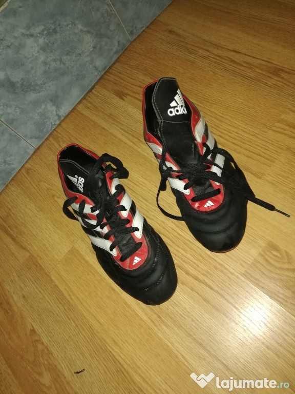 Crampoane Adidas soft ground