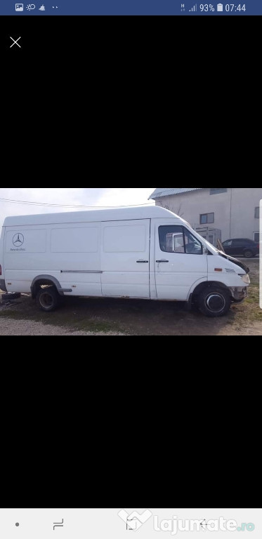 Dezmembrez vito sprinter iveco daily