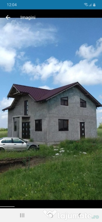 Casa de vacanta/locuit,P+M,la finisaje,cartierul nou