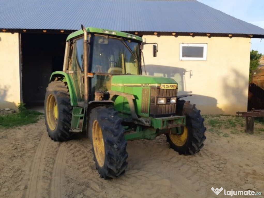 Tractor John Deere 6100 cu încărcător frontal