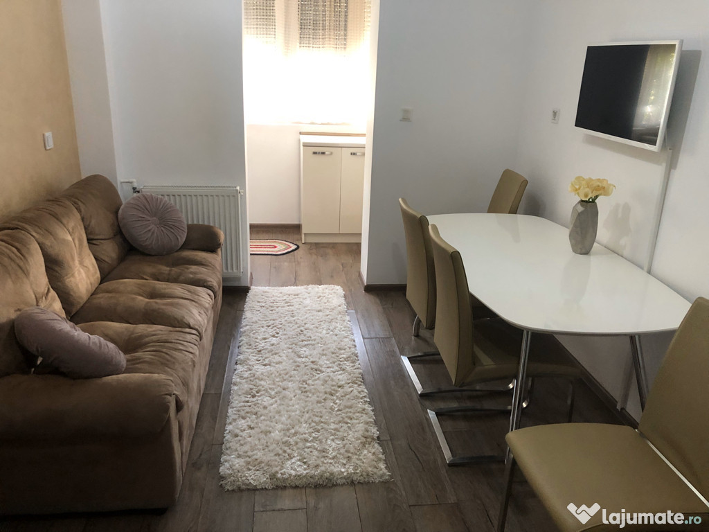 Inchiriez apartament 2 camere Ramada