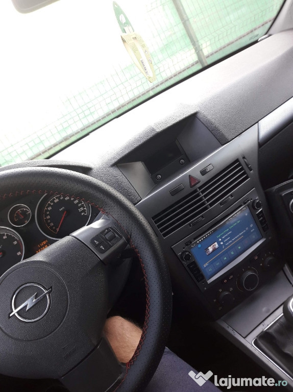 Opel Astra H 2005
