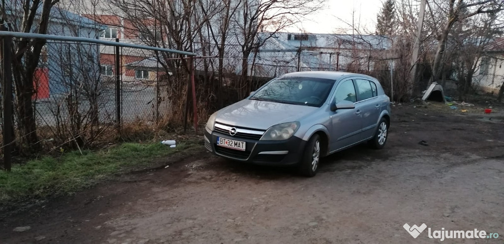 Opel Astra H 2004