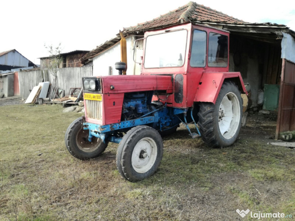 Tractor U650