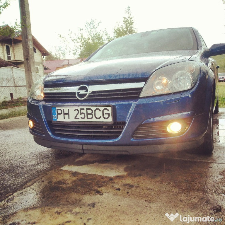 Opel astra h