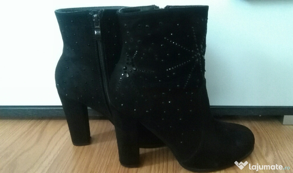 Botine mărimea 37