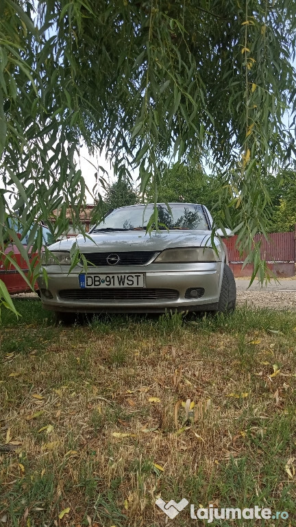 Vectra b 2002