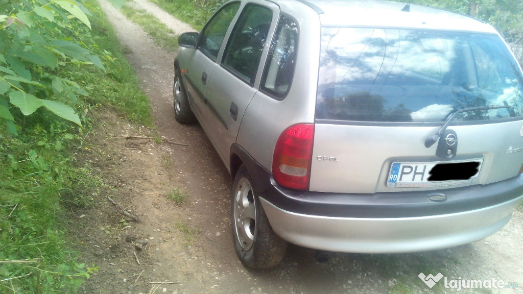 Opel corsa.