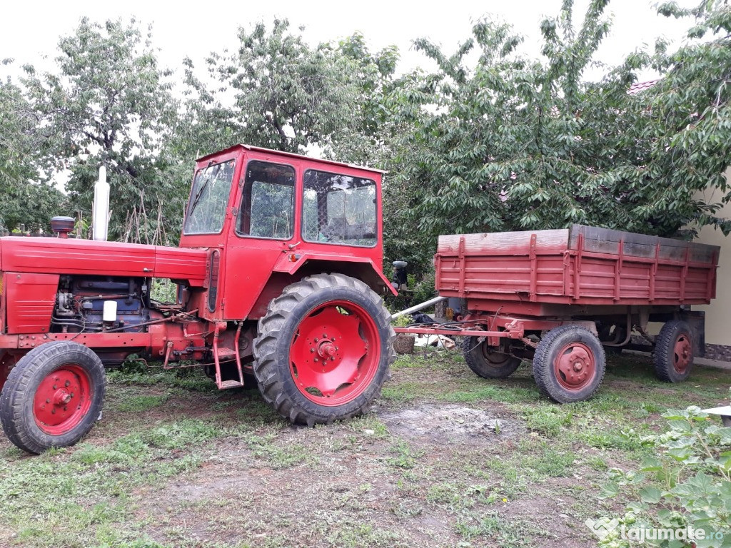 Tractor