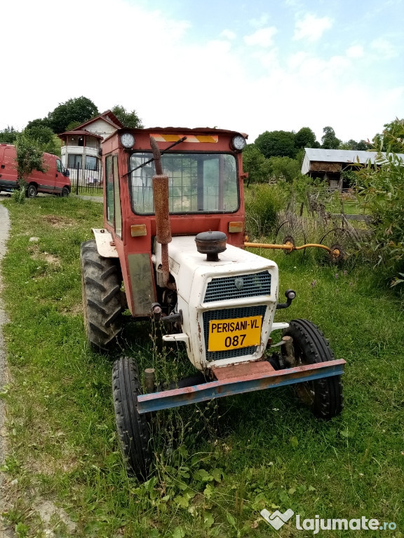 Tractor