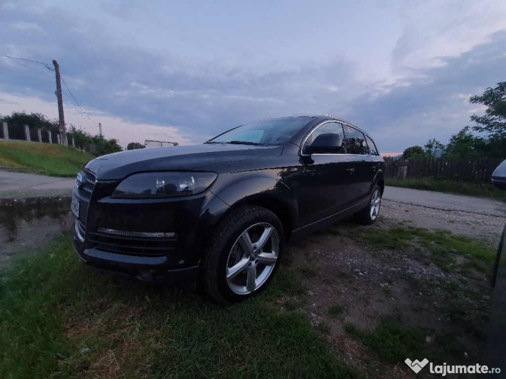 Dezmembrez audi q7