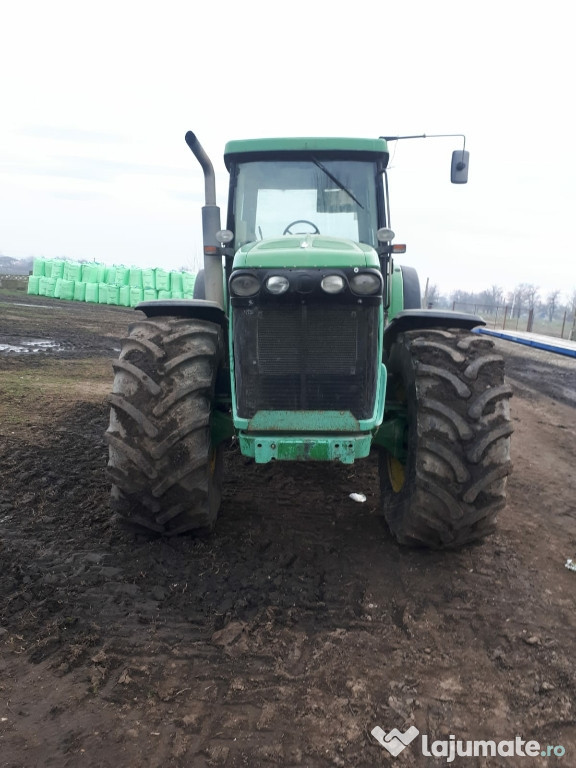 John deere 8320