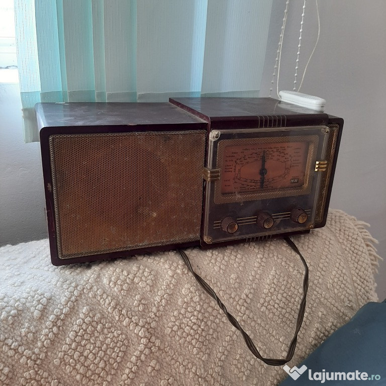 Radio cu lampi. Radio vechi. Am-Fm