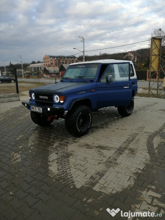 Toyota land cruiser lj 73