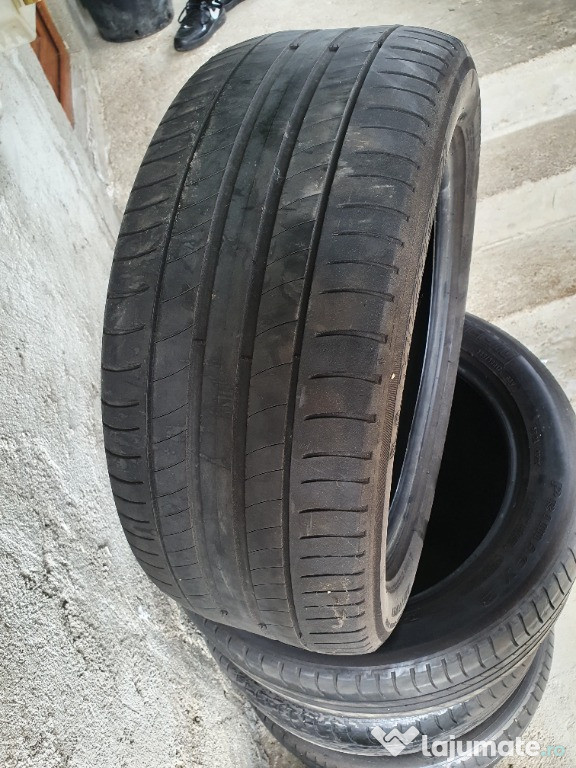 Cauciucuri 225/50 R 17 ! Stare buna!