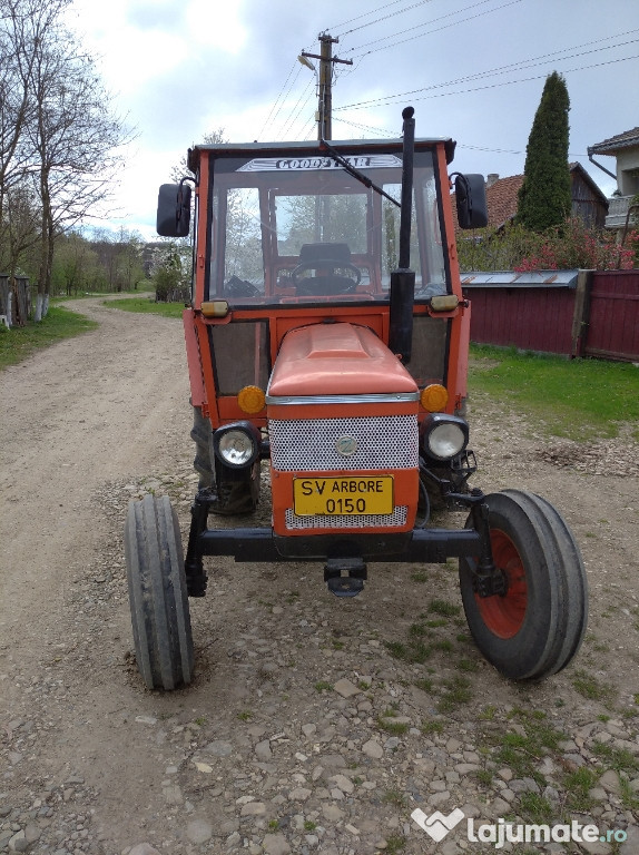 Tractor zetor 6718