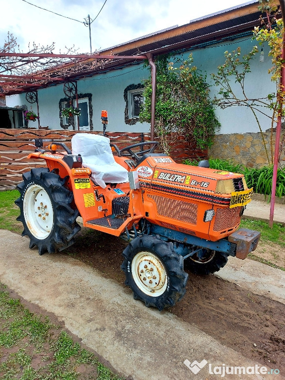Tractor kubota b1-16 4x4