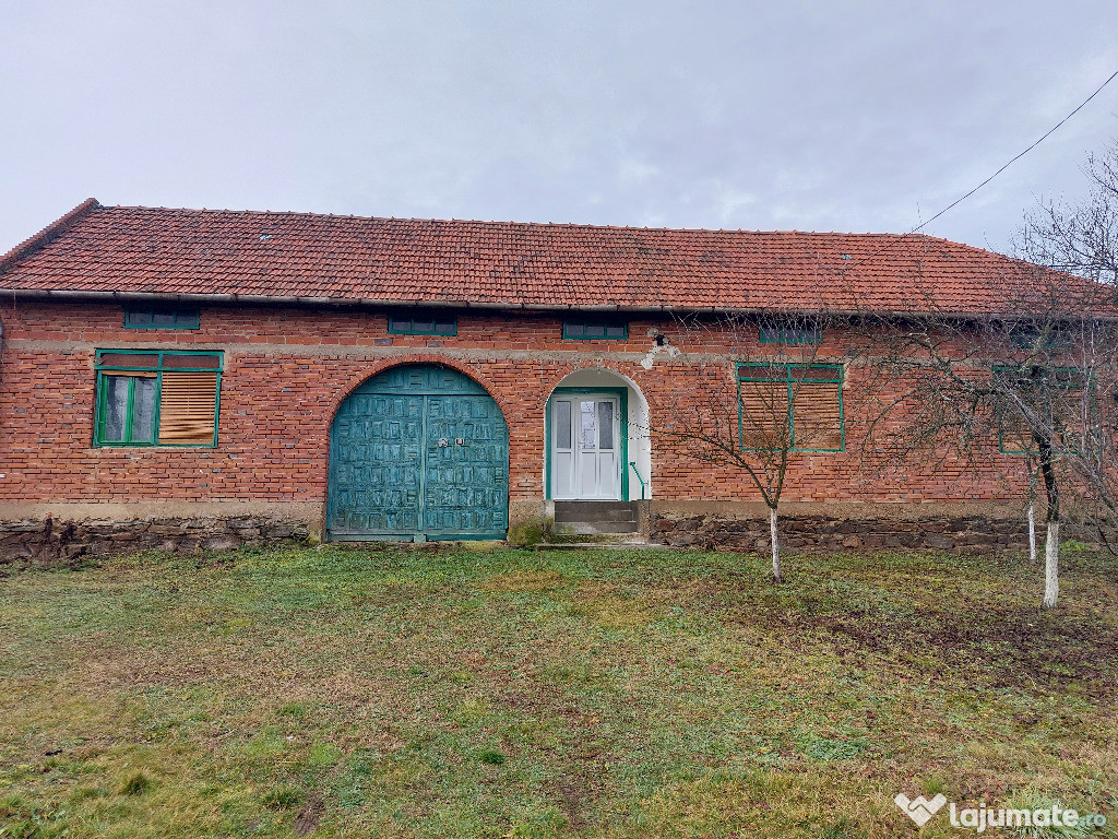 Casa la tara