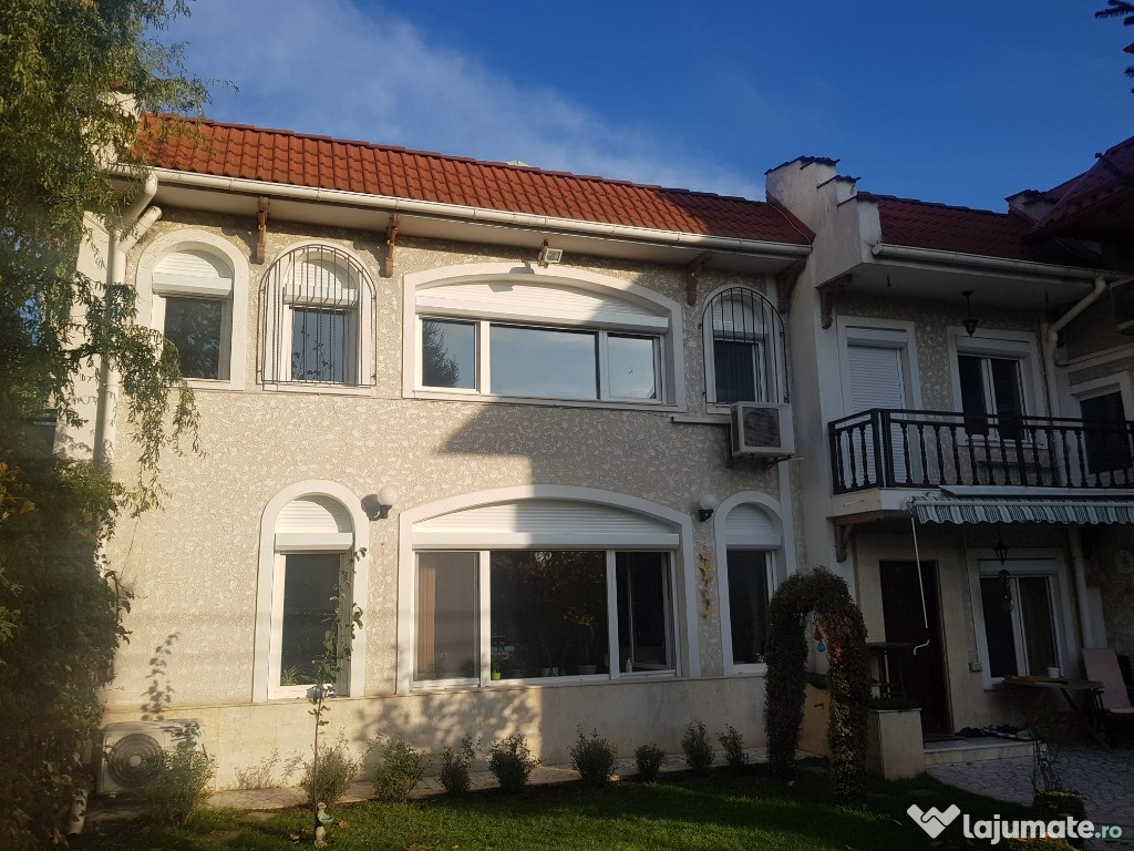 Rulouri Exterior Victoria