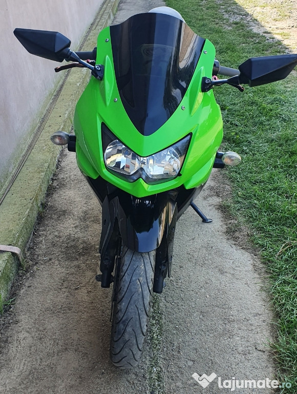 Kawasaki ninja 250r (A2)