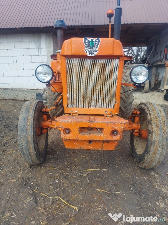 Tractor renault super 7