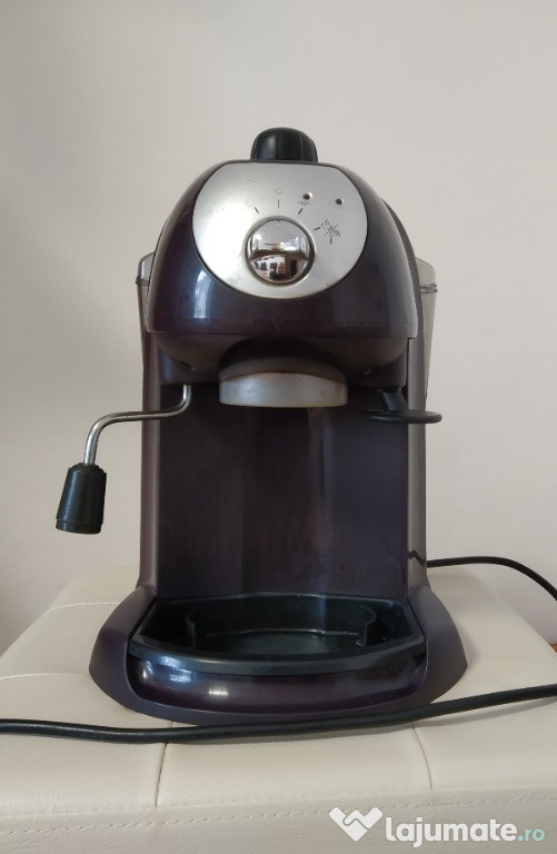 Expresor DeLonghi EC200 pentru piese