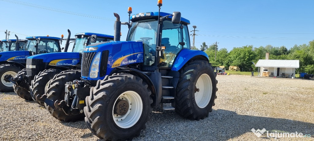 Tractor New Holland T8030