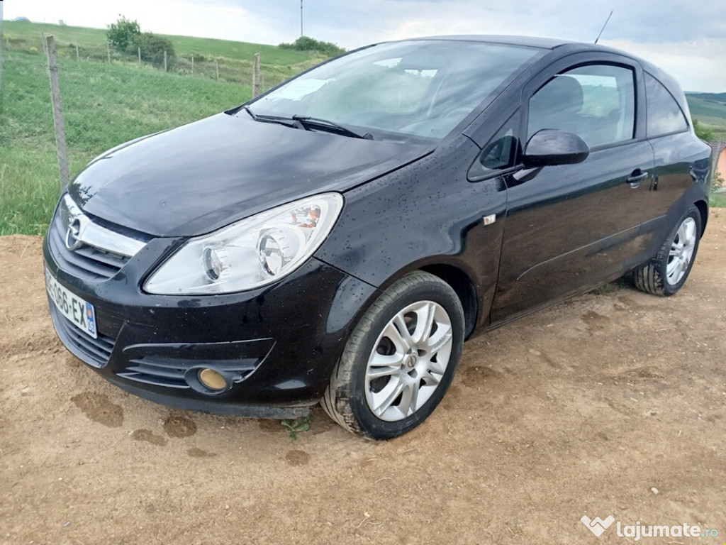 Opel Corsa anul 2007