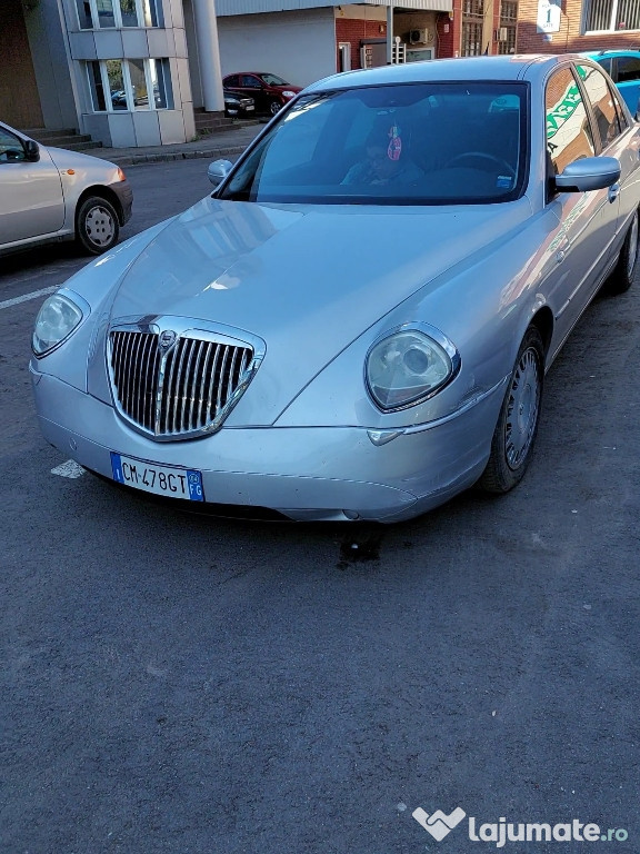 Lancia thesis 2.4jtd