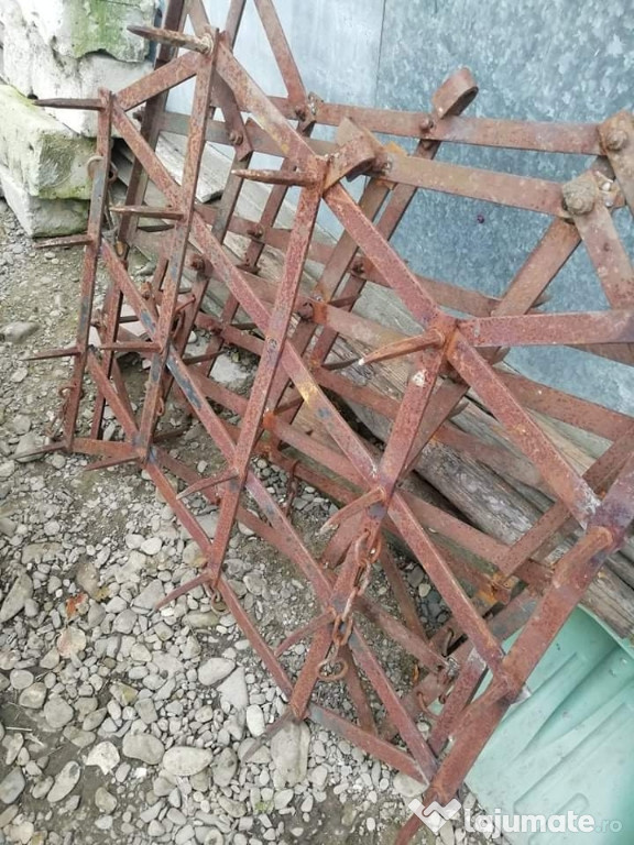 3 grăpi grele
