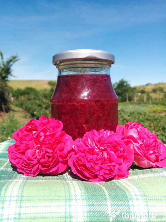 Dulceata de trandafiri