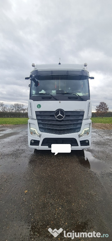 Mercedes-Benz Actros 2021