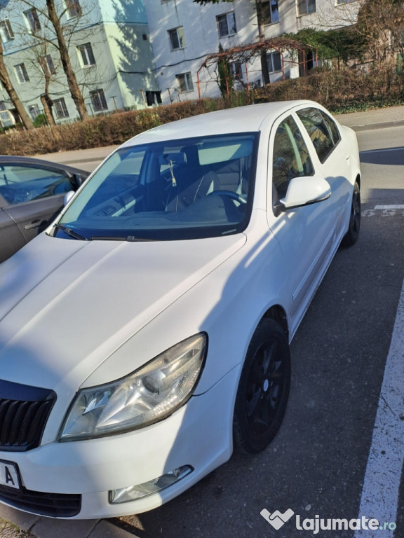 Vând Skoda Octavia 1.6 tdi