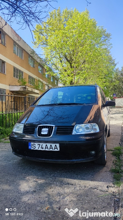 SEAT. ALHAMBRA