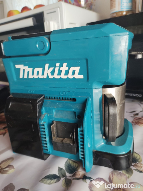 Makita aparat de cafea