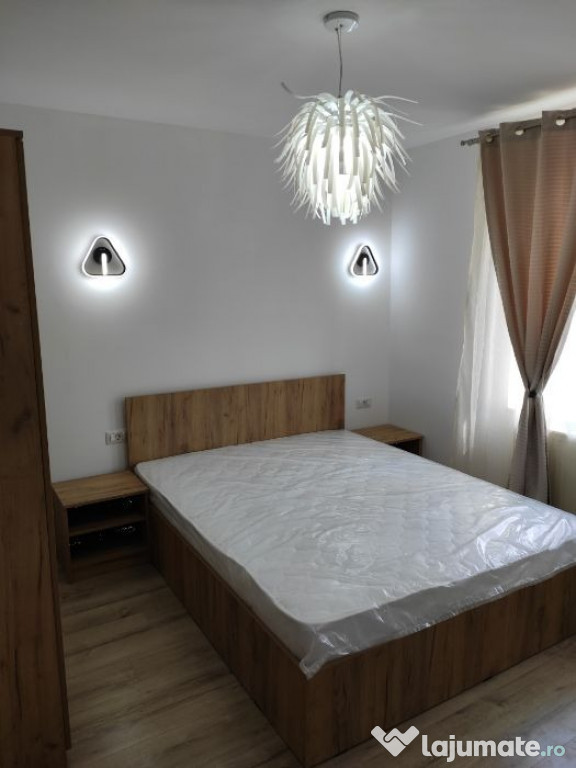 Apartament doua camere etaj 4 , zona Lipovei