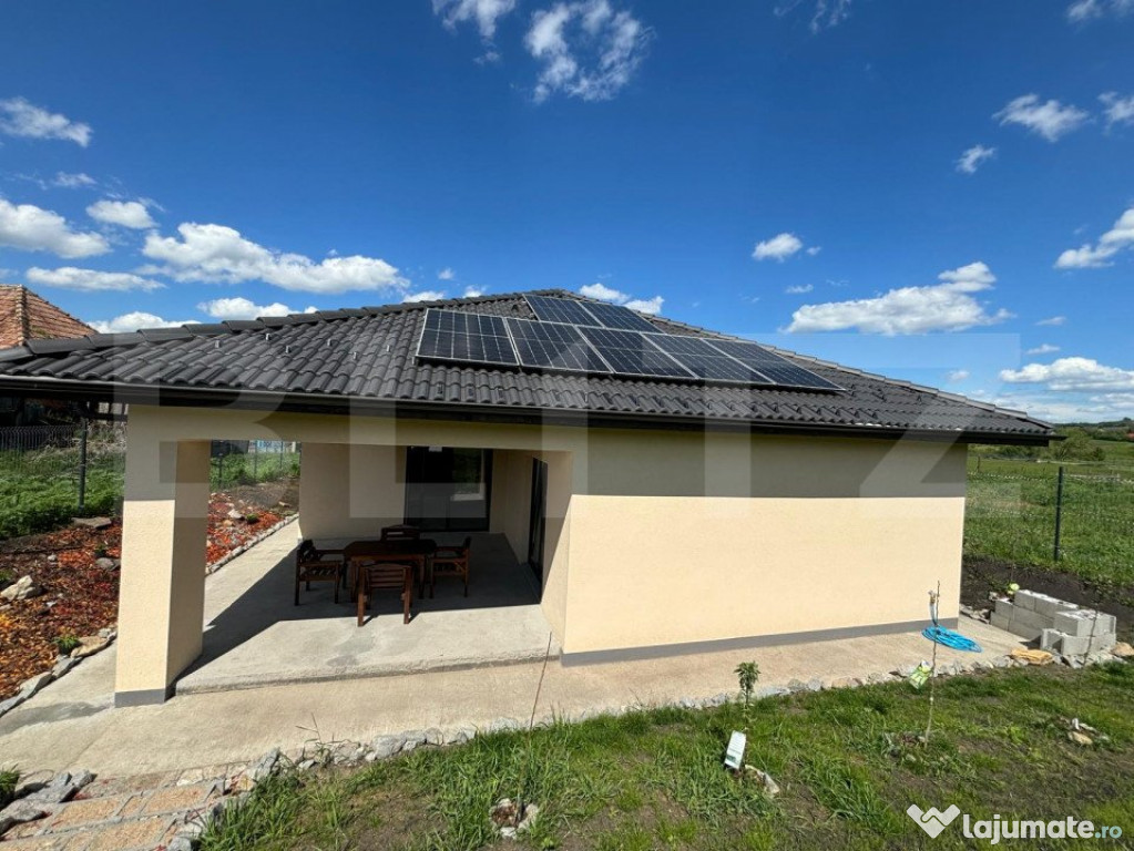 Casa individuala cu panouri solare, Salistea Veche