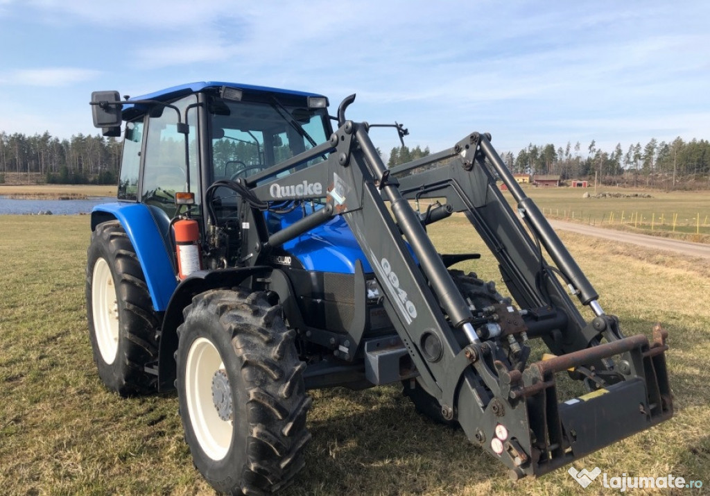 2001 Tractor New Holland TL100