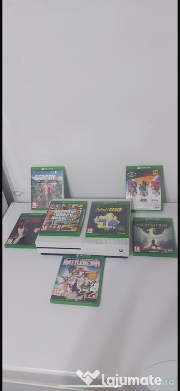 Vând un Xbox One S