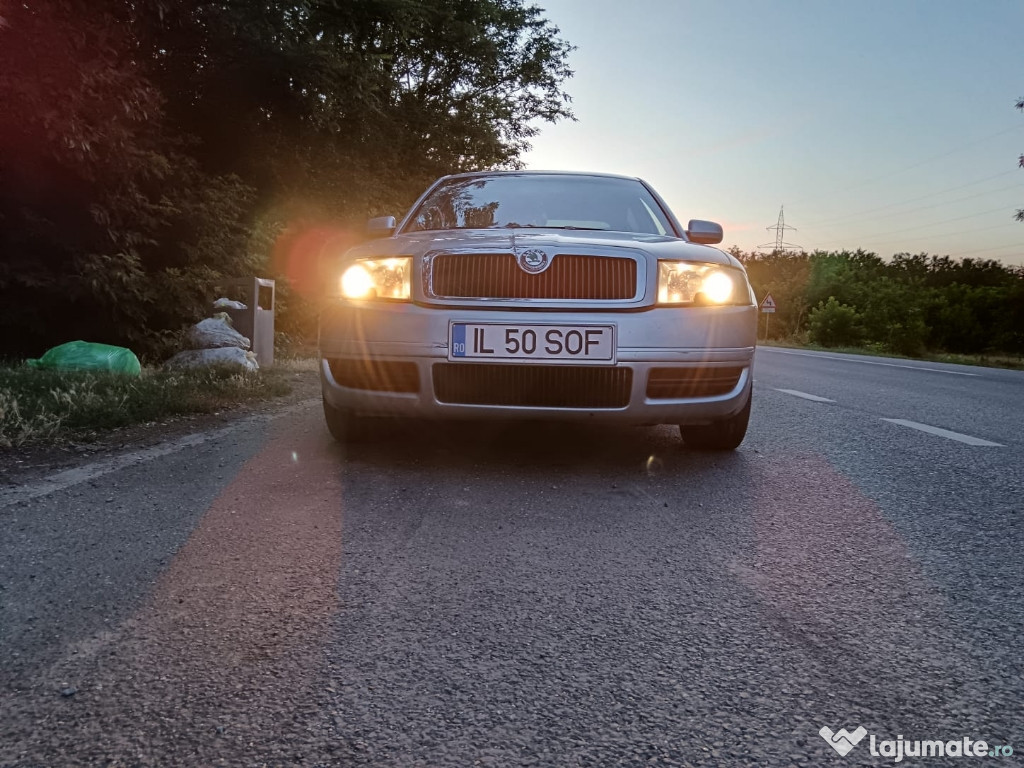 Vând Skoda Superb 1