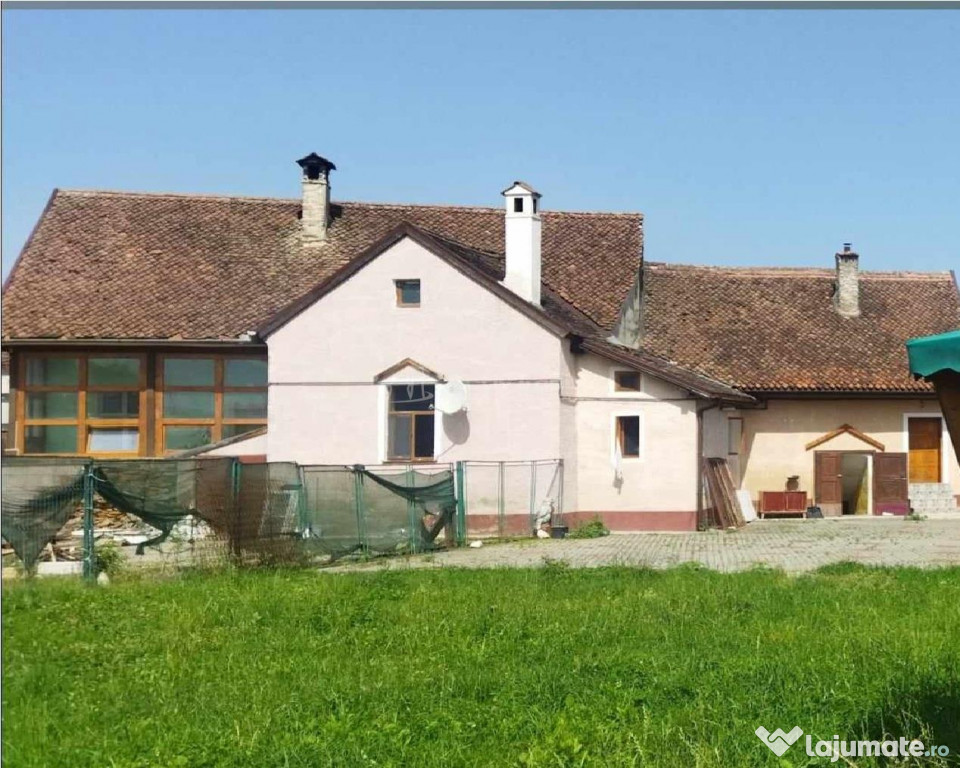 Casa Saseasca ( schimb diferenta) - Vulcan Brasov