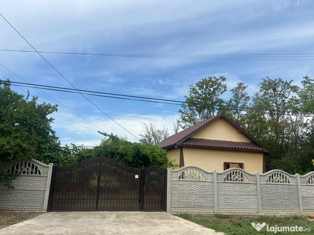 Casa Rosioru Comuna Cochirleana Judetul Buzau