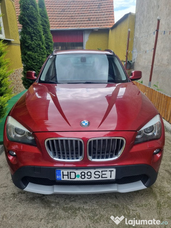 BMW X1 X-drive, mașină personală.