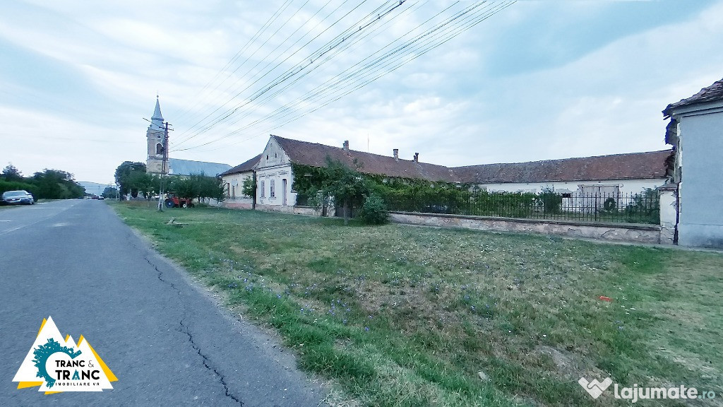 Casa traditionala din caramida de 534 mp cu 4 camere in Neudorf