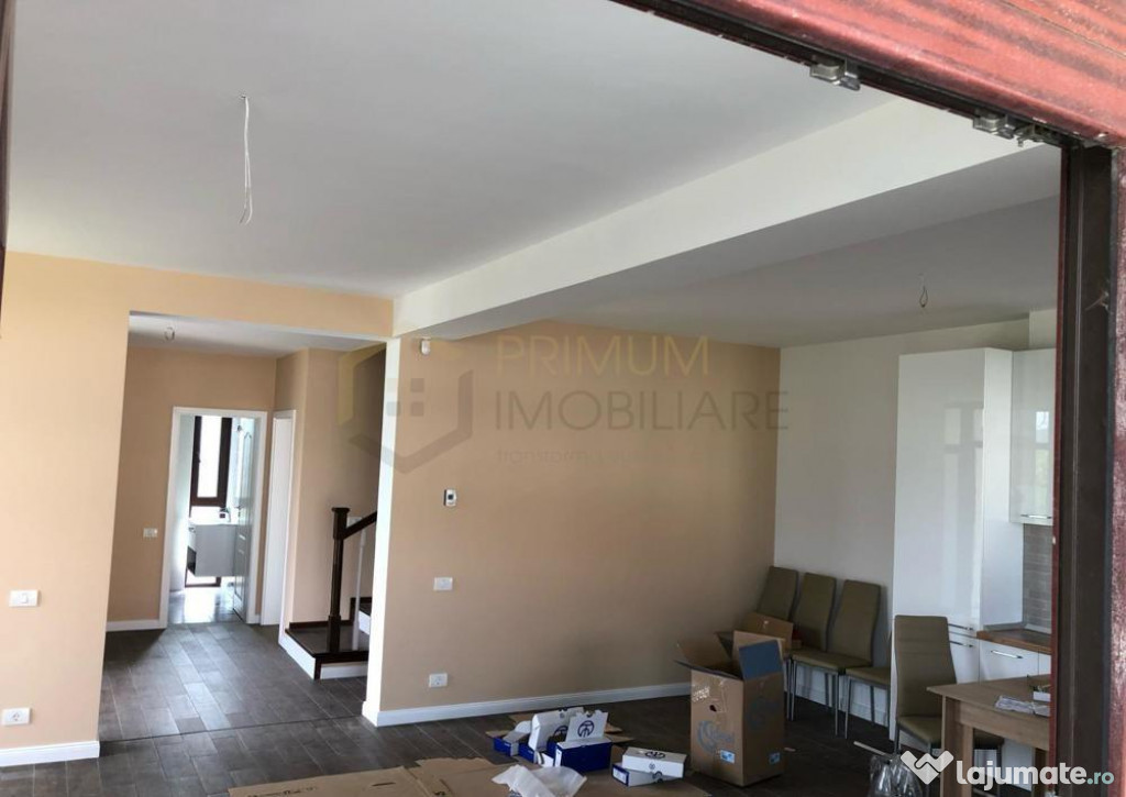 Duplex spatios - 5 camere - ZONA CASTEL