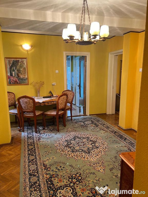 Apartament patru camere centru Civic