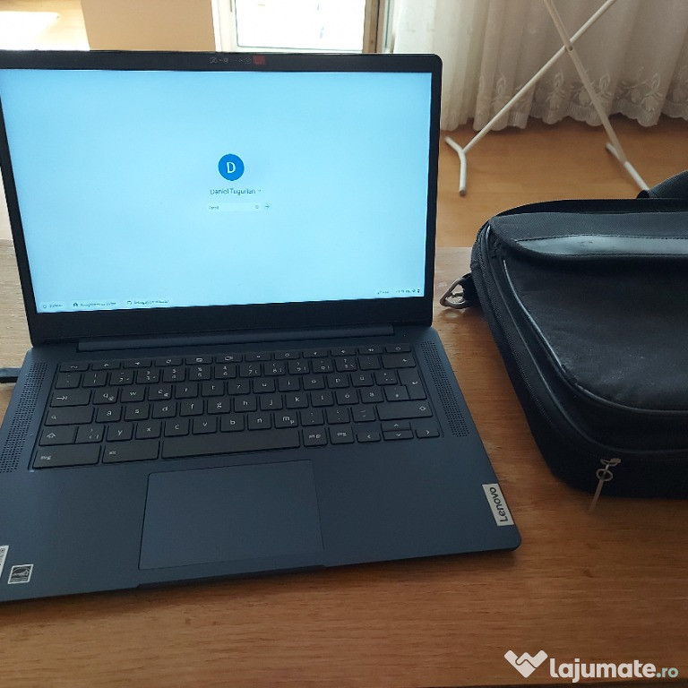 Lenovo IdeaPad 3 128GB, 4GB RAM + Lenovo ThinkPad si o geanta laptop