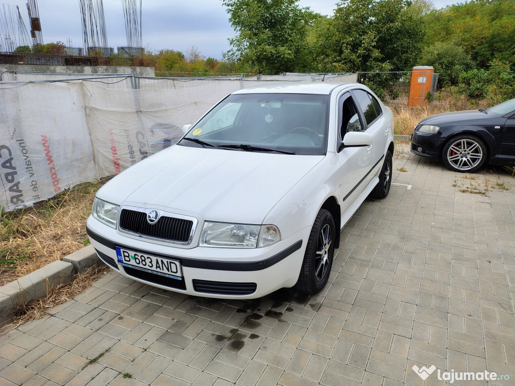 Se vinde Skoda Octavia 1