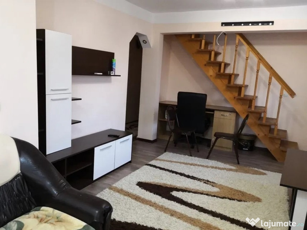 Apartament cu 3 camere decomandate Zona George Enescu