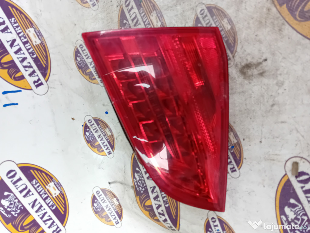 Stop stanga aripa Volkswagen Jetta 2012